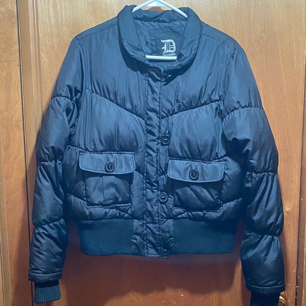 Down-Filled Black Puffer Jacket Large Cozy Gorpcore Backpacking Granola Outerdoo